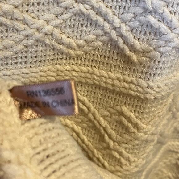 Sleeveless Cowl Neck Cable Knit Sweater Cream One Size - Picture 5 of 6